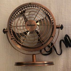 Holmes Mini Vintage Pink Desk Fan